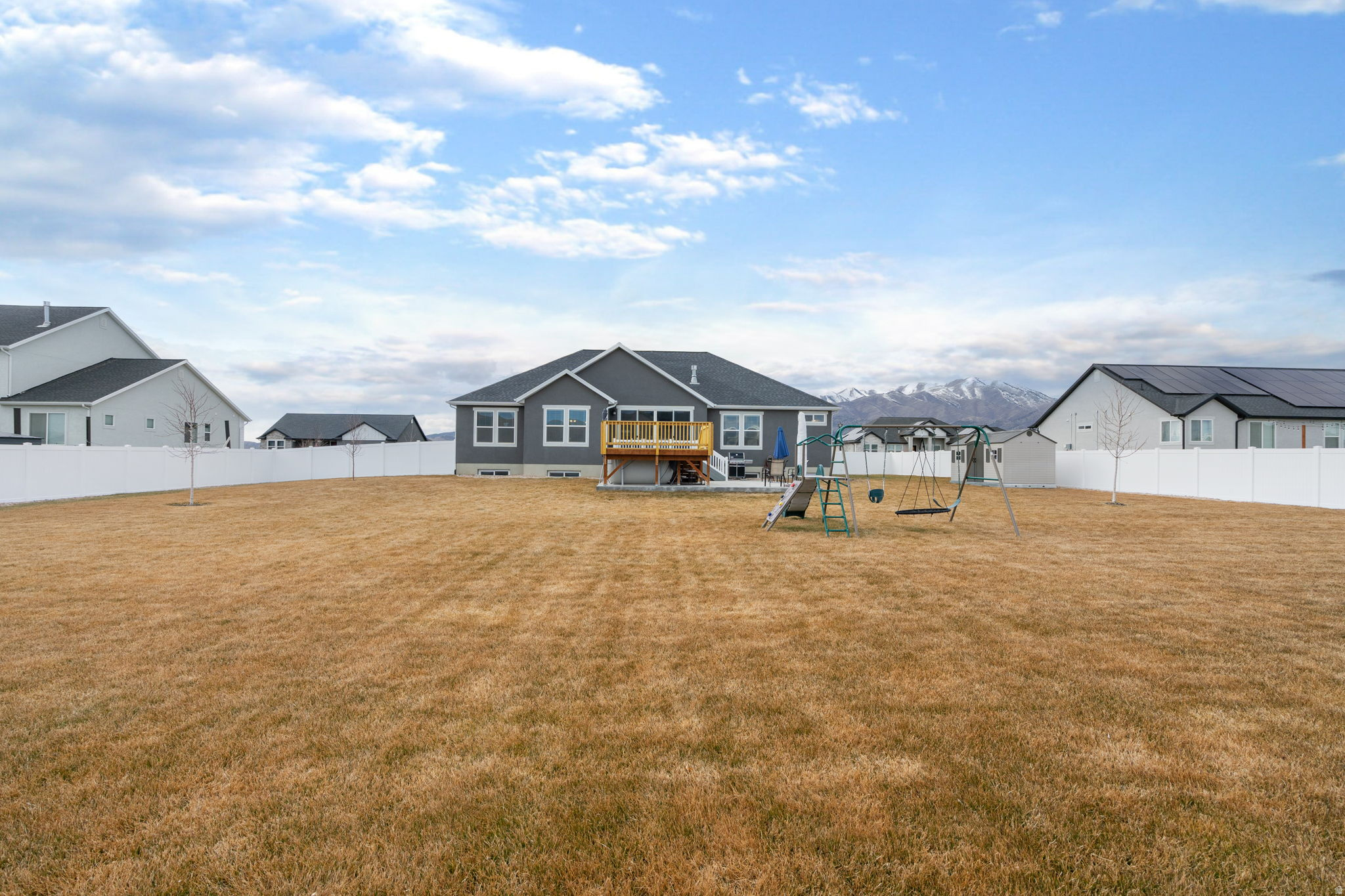 BRANDON PARK - Residential