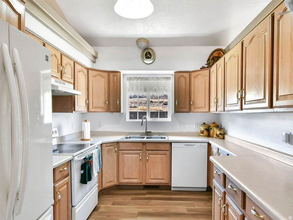 PARK WEST - Residential