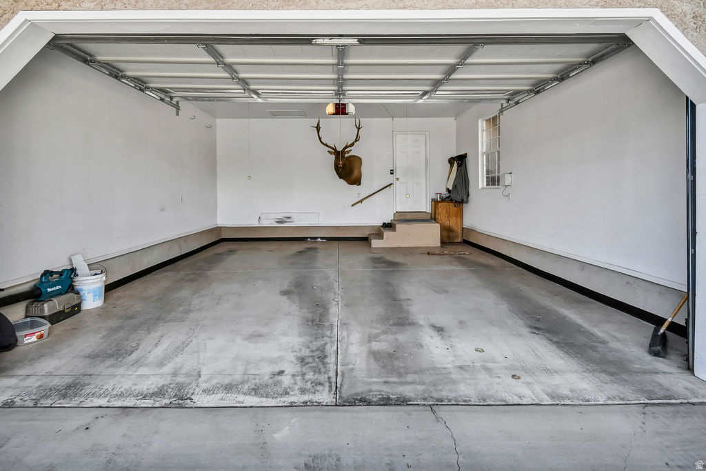 PARK WEST - Residential