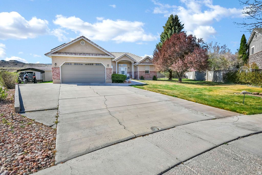 Photo of 1100 W 600 S, Richfield, UT 84701 (MLS # 2146378)