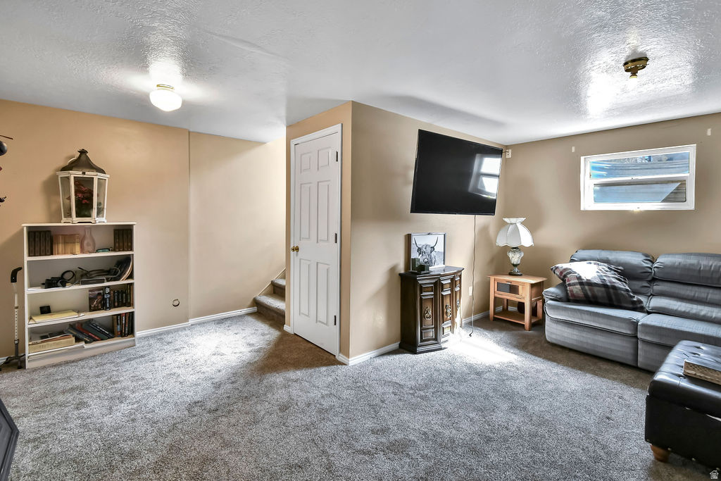 PARK WEST - Residential