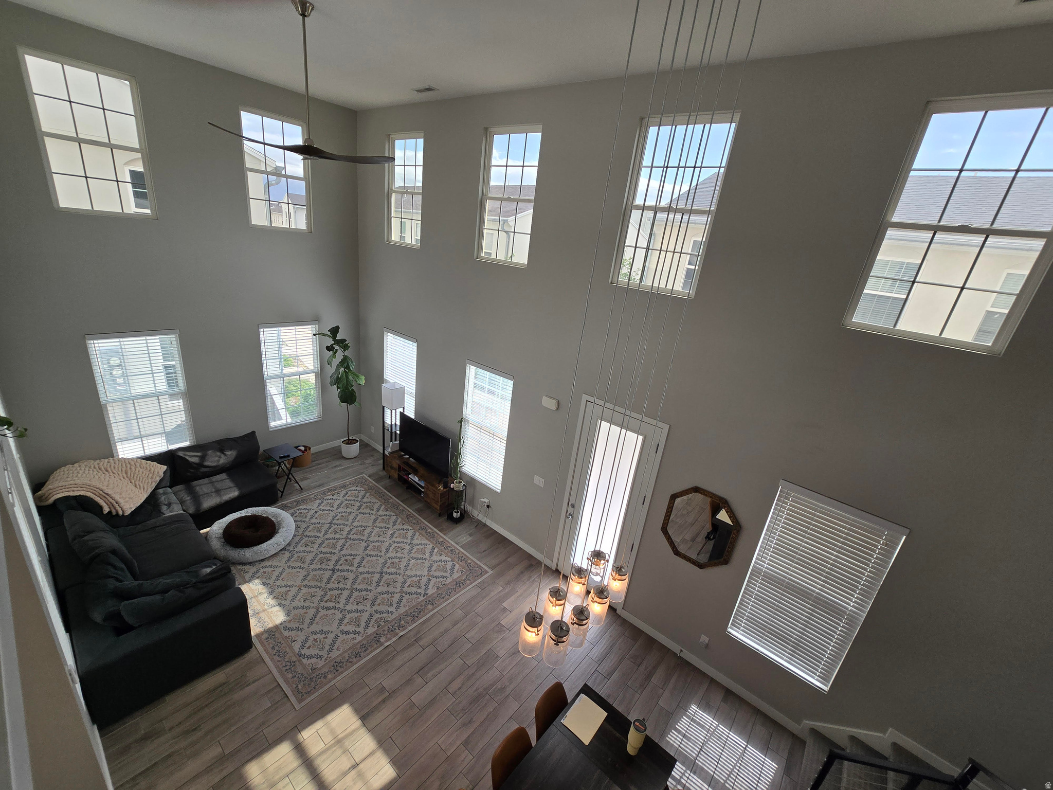 DAYBREAK - Residential