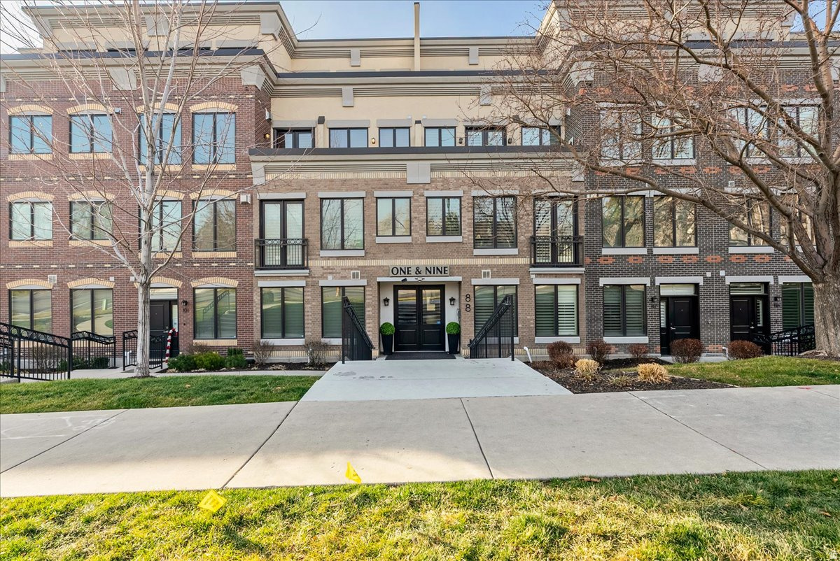 ONE AND NINE - Residential