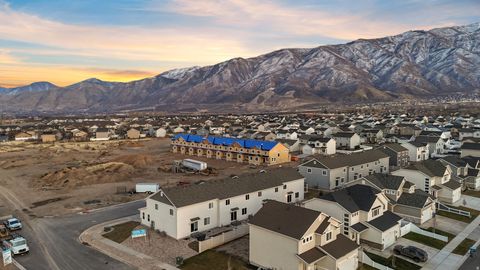 Tiny photo for 939 N 215 W, Santaquin, UT 84655 (MLS # 2134283)