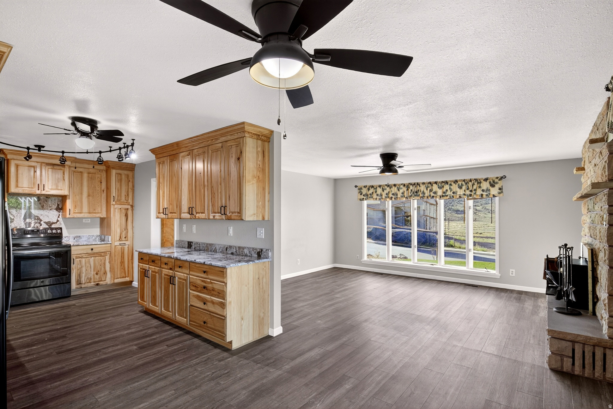 WITHIN "BLACK SAGE" NEW SUBDIVISION - Residential