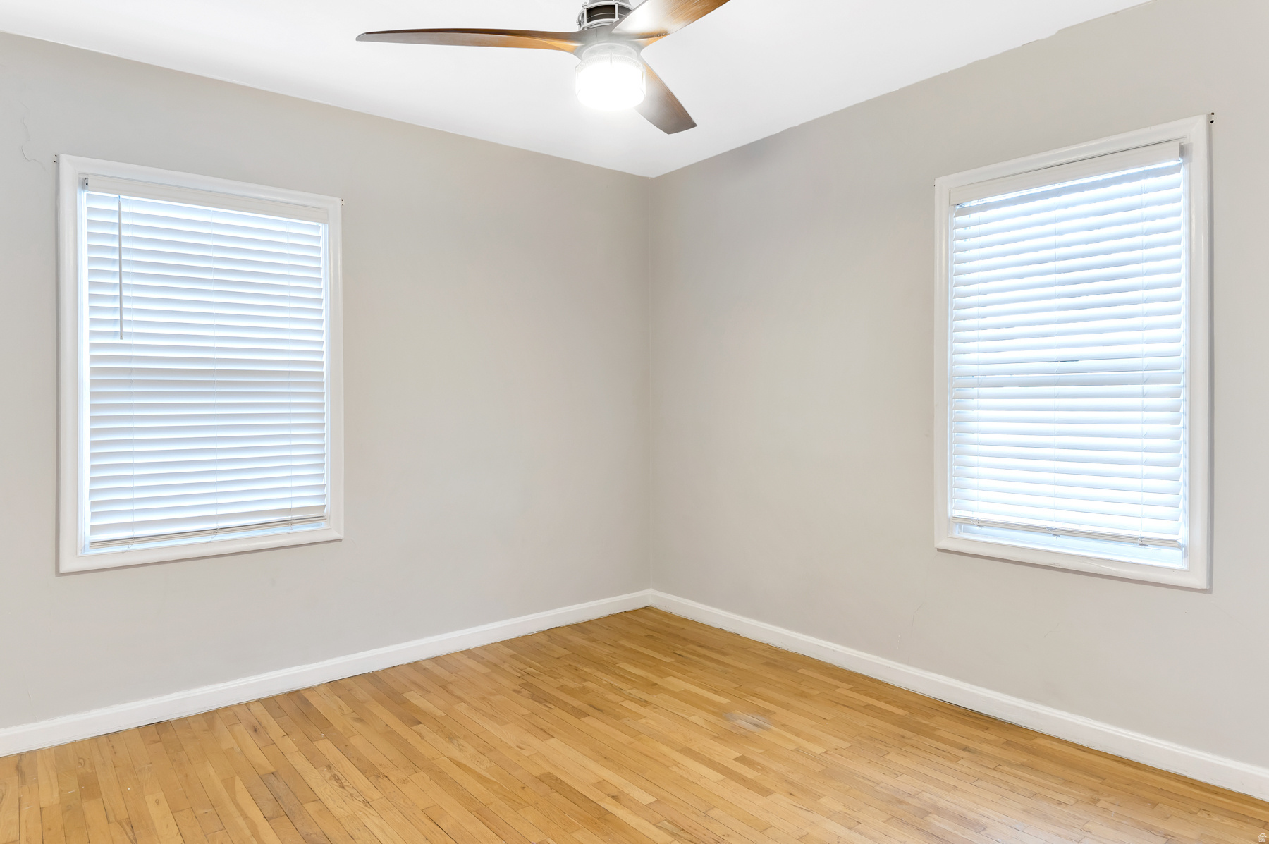 CHAMBERLINS - Residential