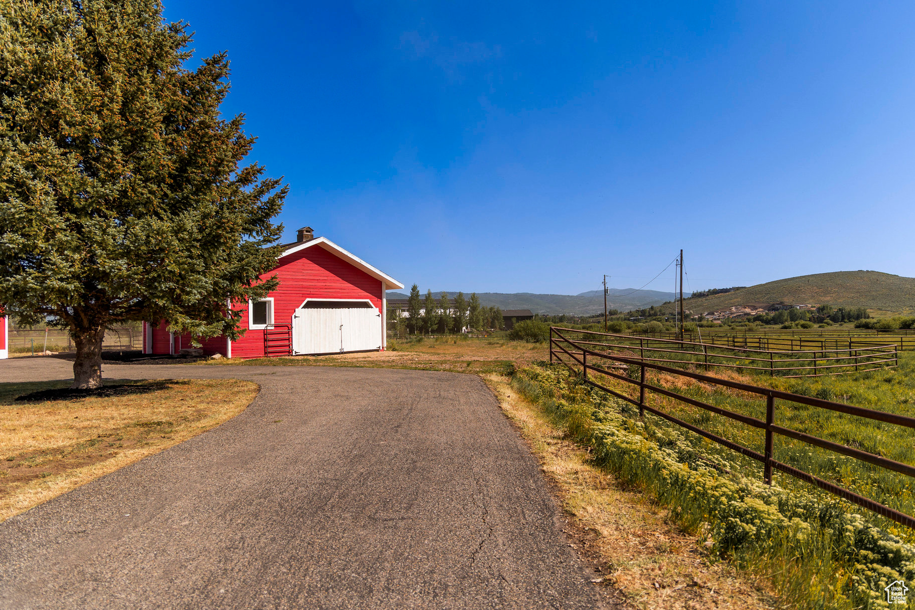 OLD RANCH ROAD - Land