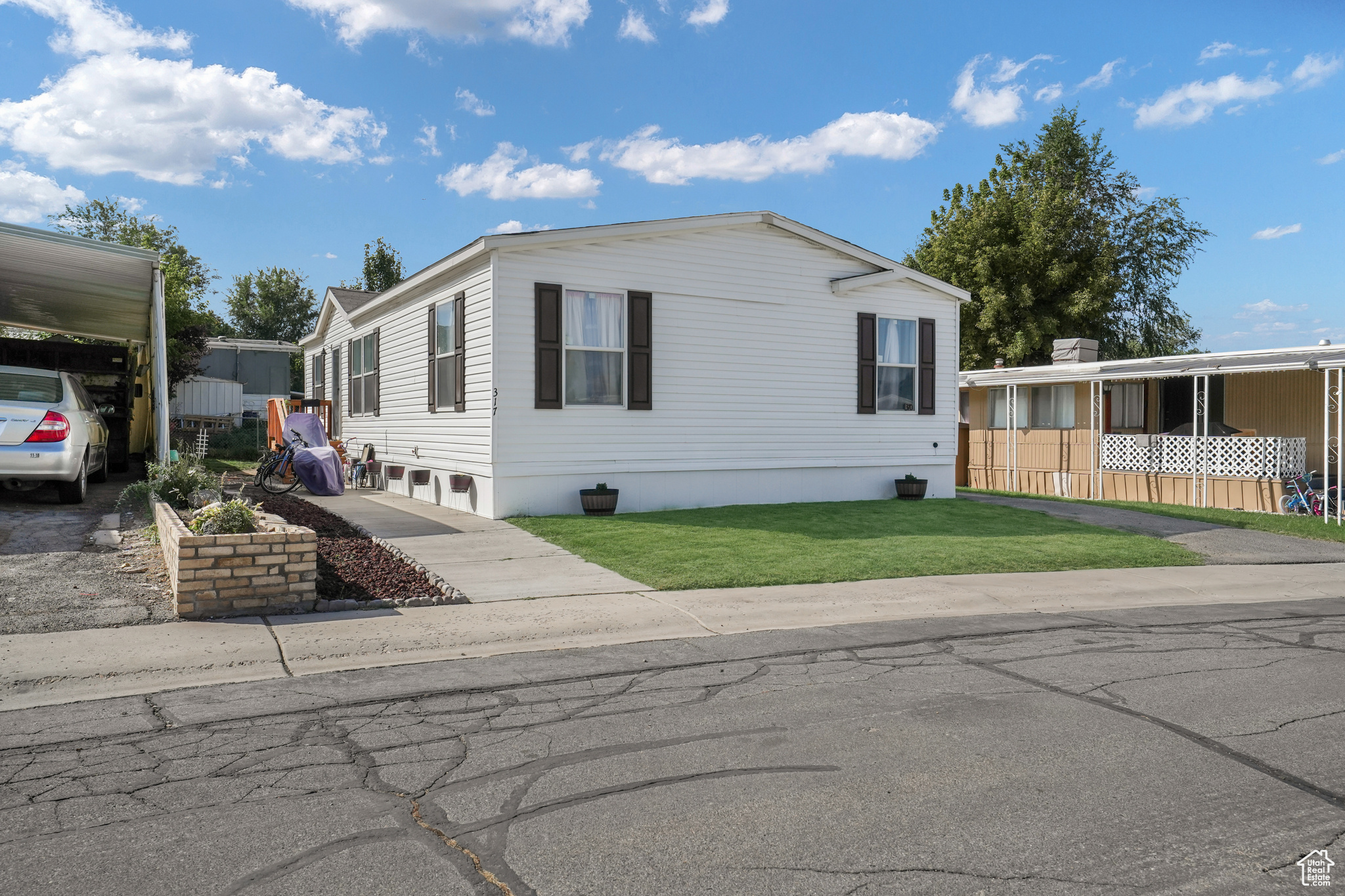 370 N Galahad St, North Salt Lake, Utah image 1