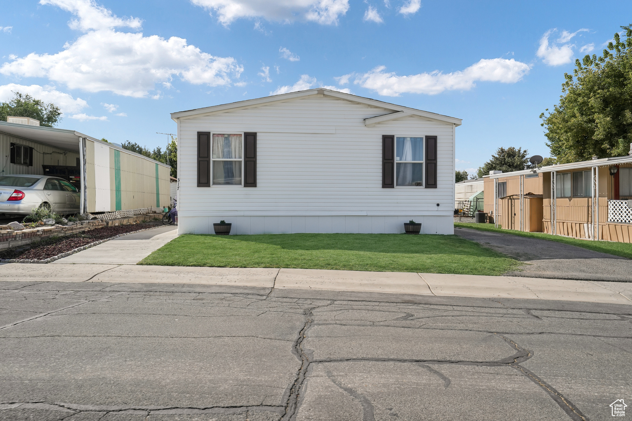 370 N Galahad St, North Salt Lake, Utah image 2