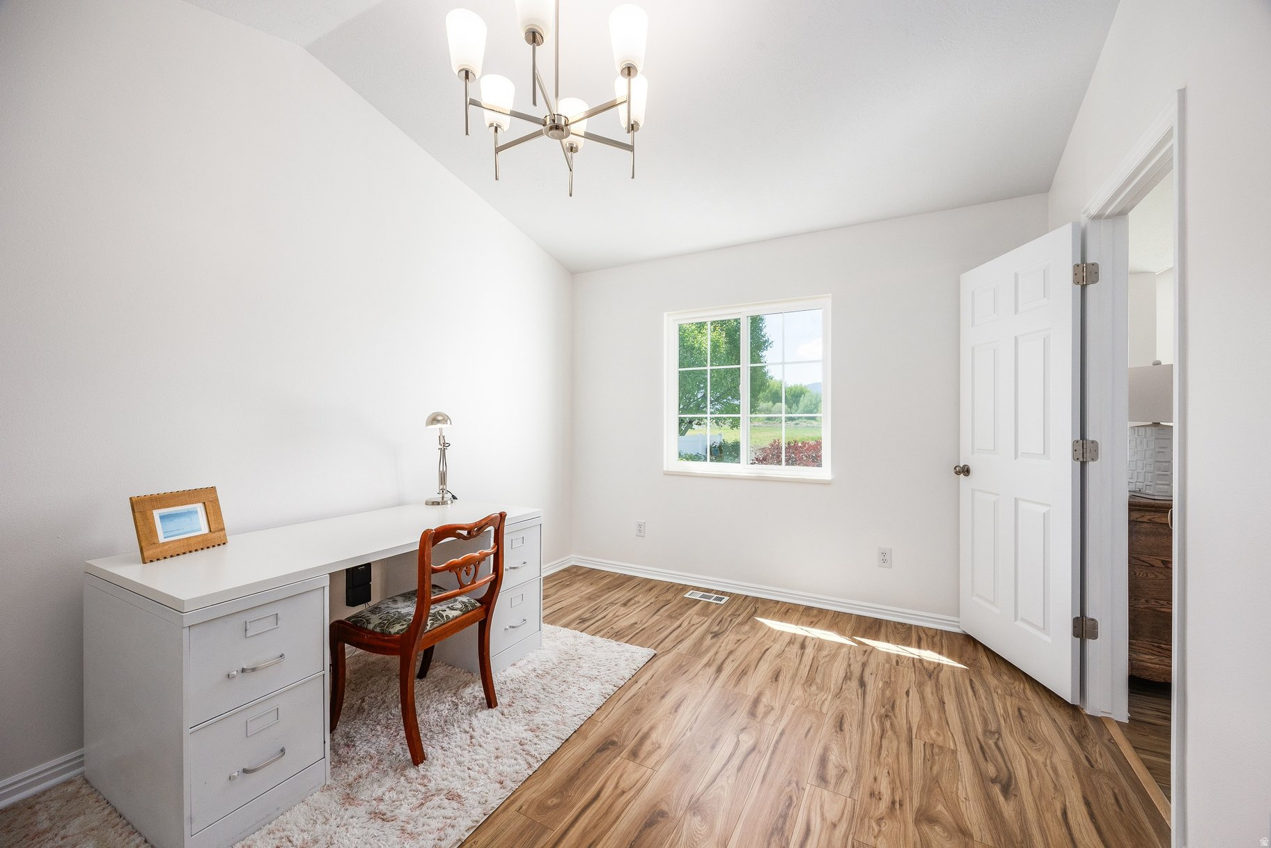 MAPLE BREEZE - Residential