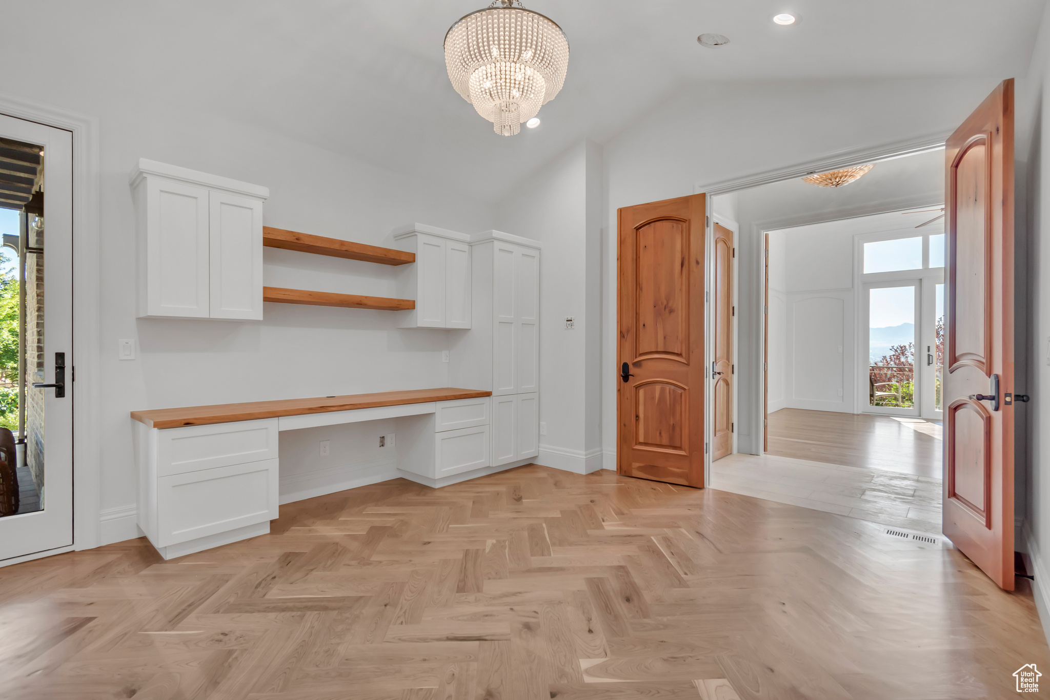 HICKORY RIDGE - Residential