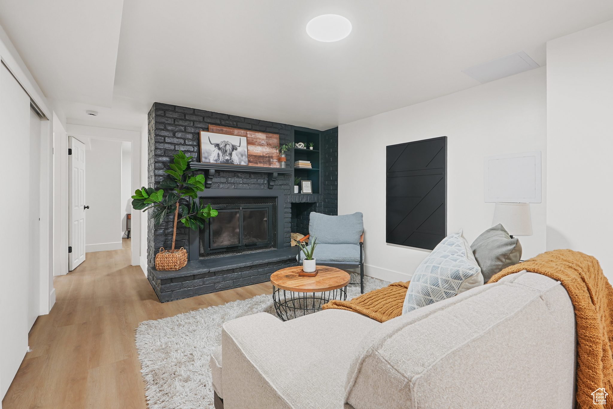 UPLAND TERRA - Residential