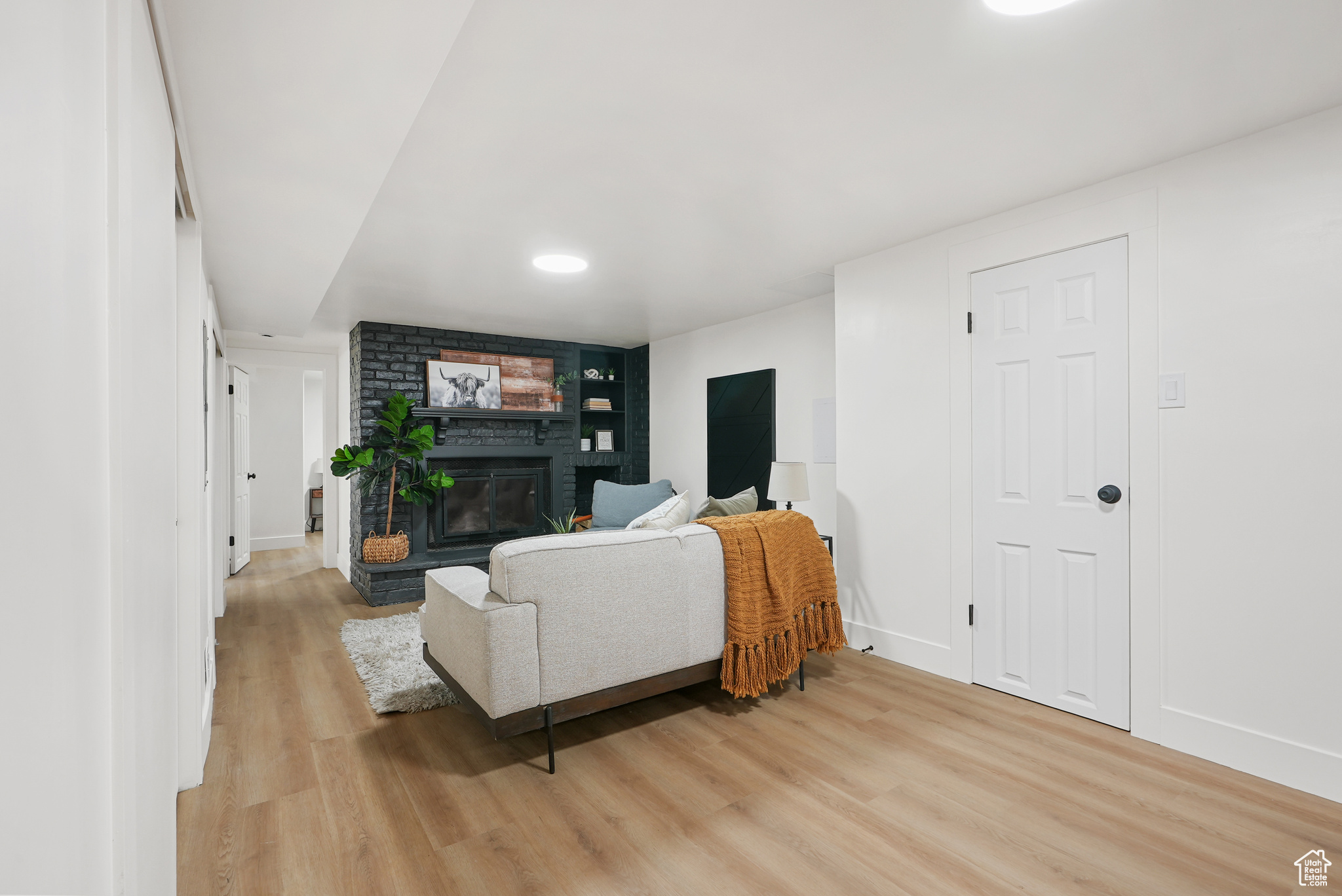 UPLAND TERRA - Residential