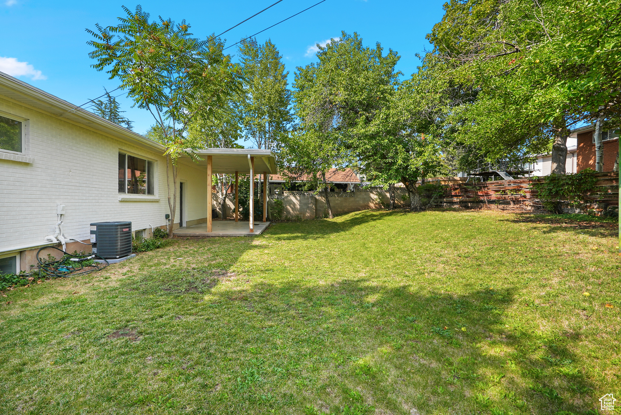 UPLAND TERRA - Residential