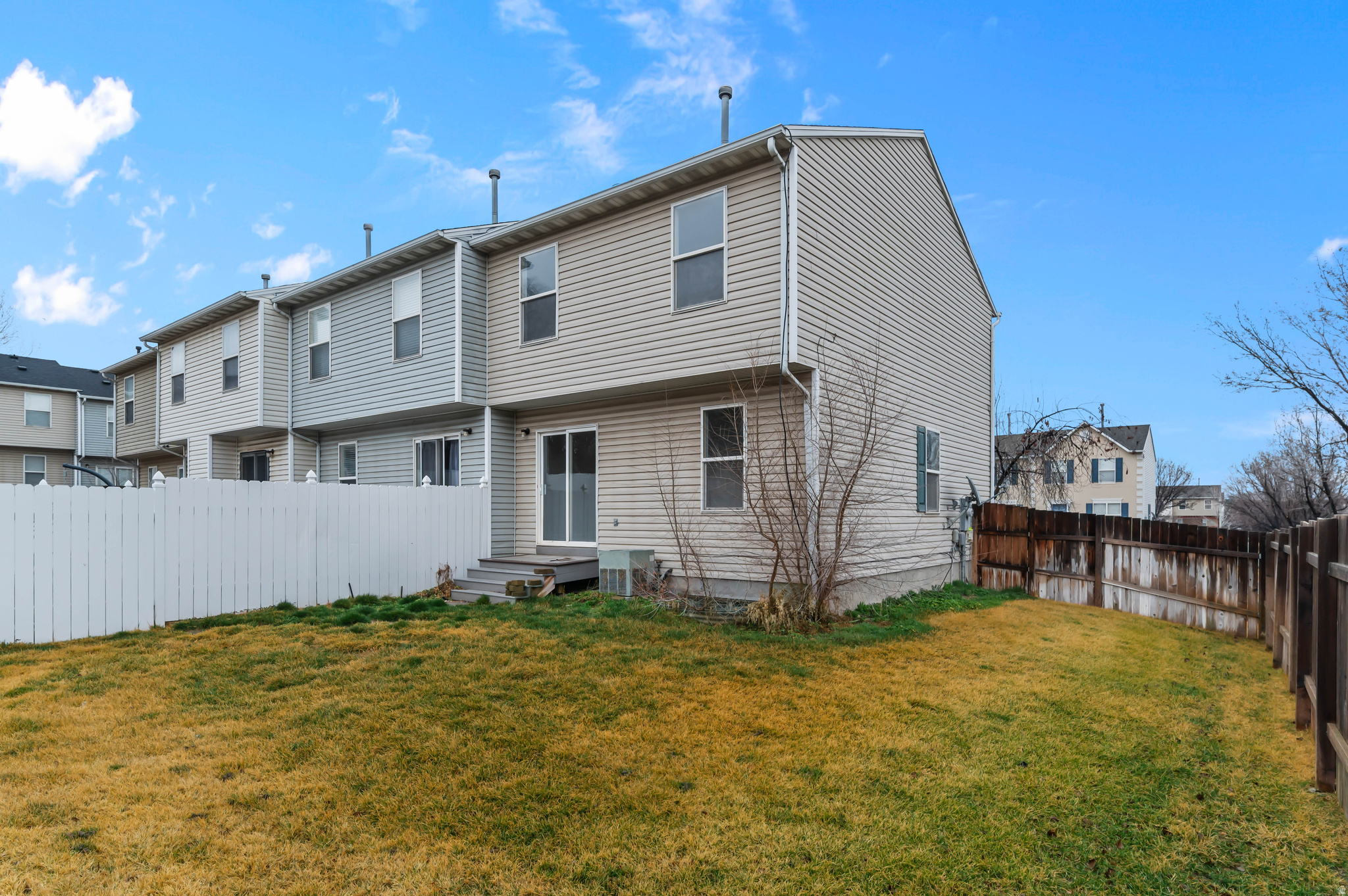 GLENCOE TOWNHOMES PHASE 1 - Residential