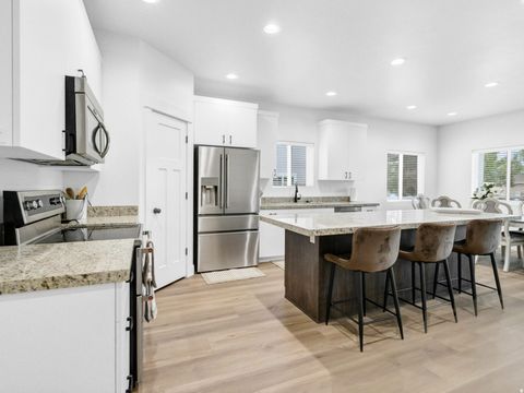 Tiny photo for 977 W 1080 S, Richfield, UT 84701 (MLS # 2140956)