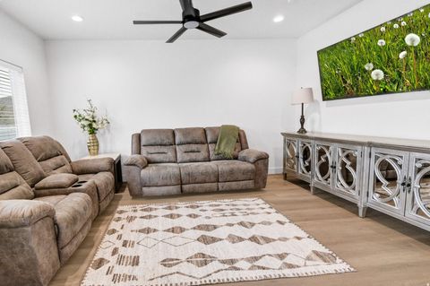 Tiny photo for 977 W 1080 S, Richfield, UT 84701 (MLS # 2140956)