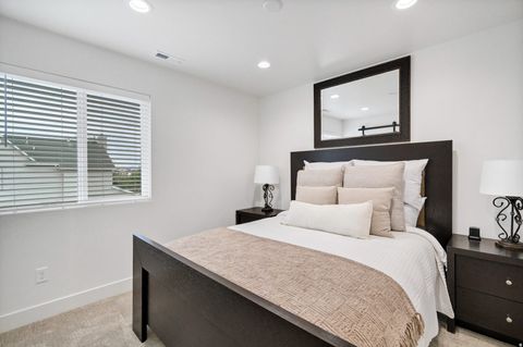 Tiny photo for 977 W 1080 S, Richfield, UT 84701 (MLS # 2140956)