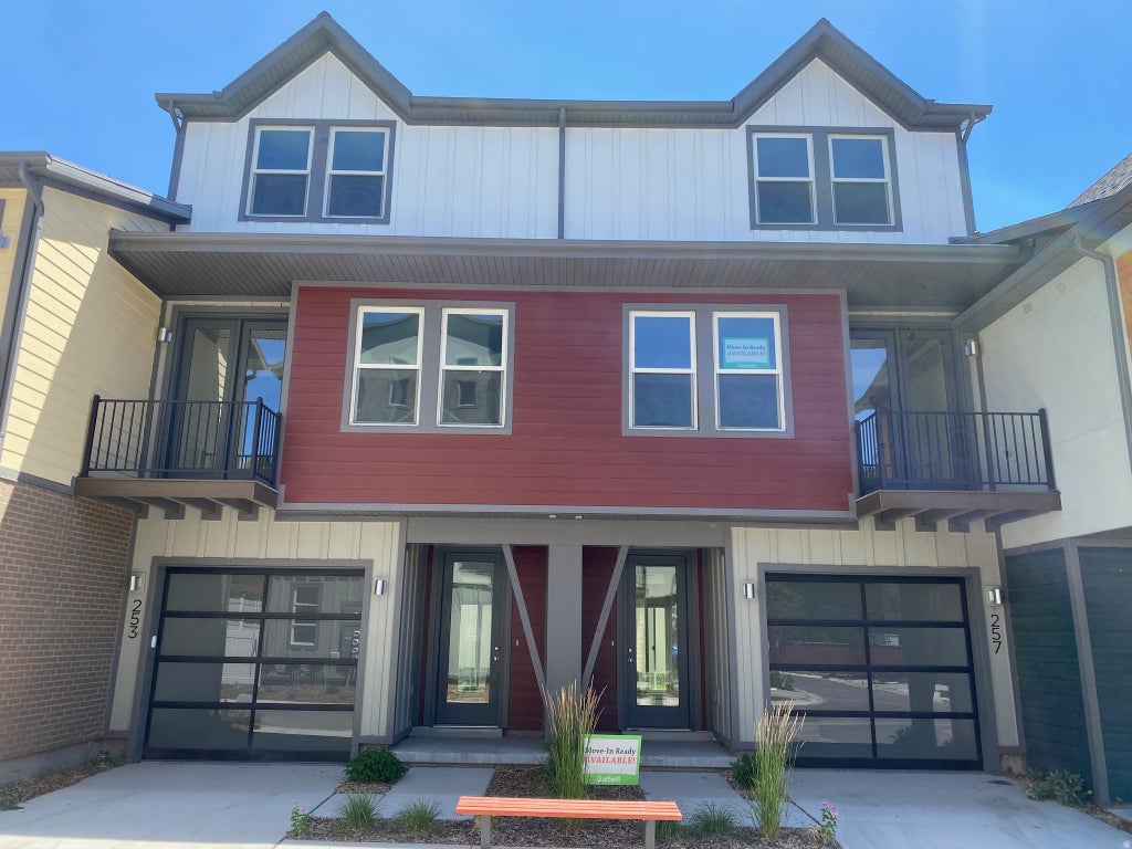 Photo of 257 W BISHOP PL #2-09, Salt Lake City, UT 84103 (MLS # 2186357)