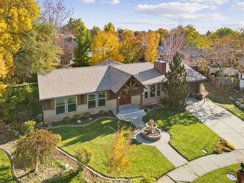 Tiny photo for 664 N 300 E, Kaysville, UT 84037 (MLS # 2121047)