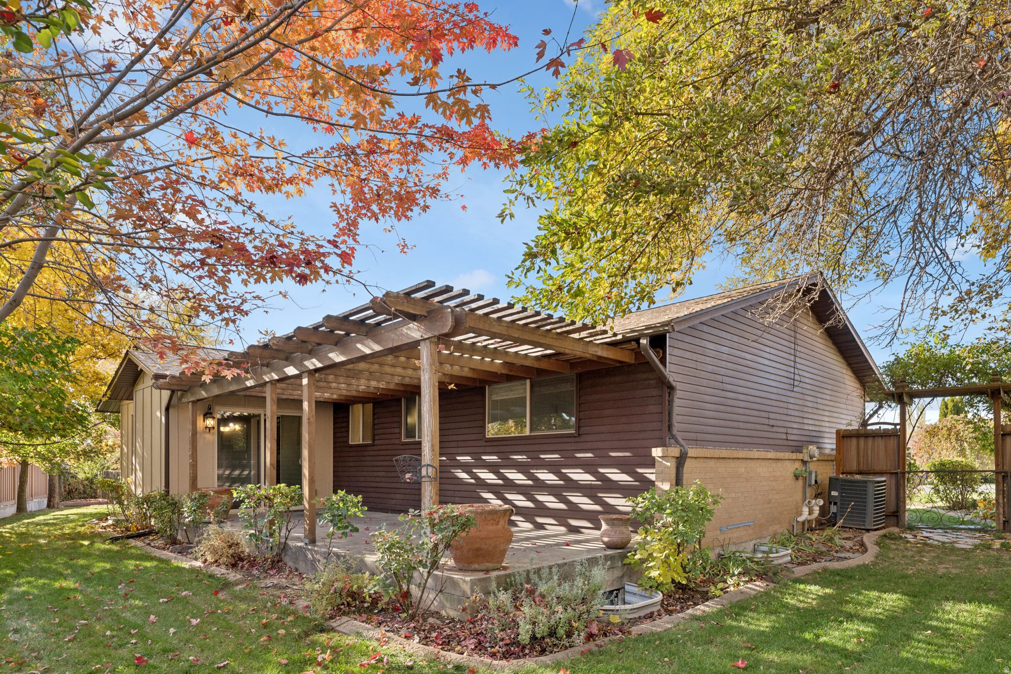 FAIRFIELD FARM ESTATES - Residential