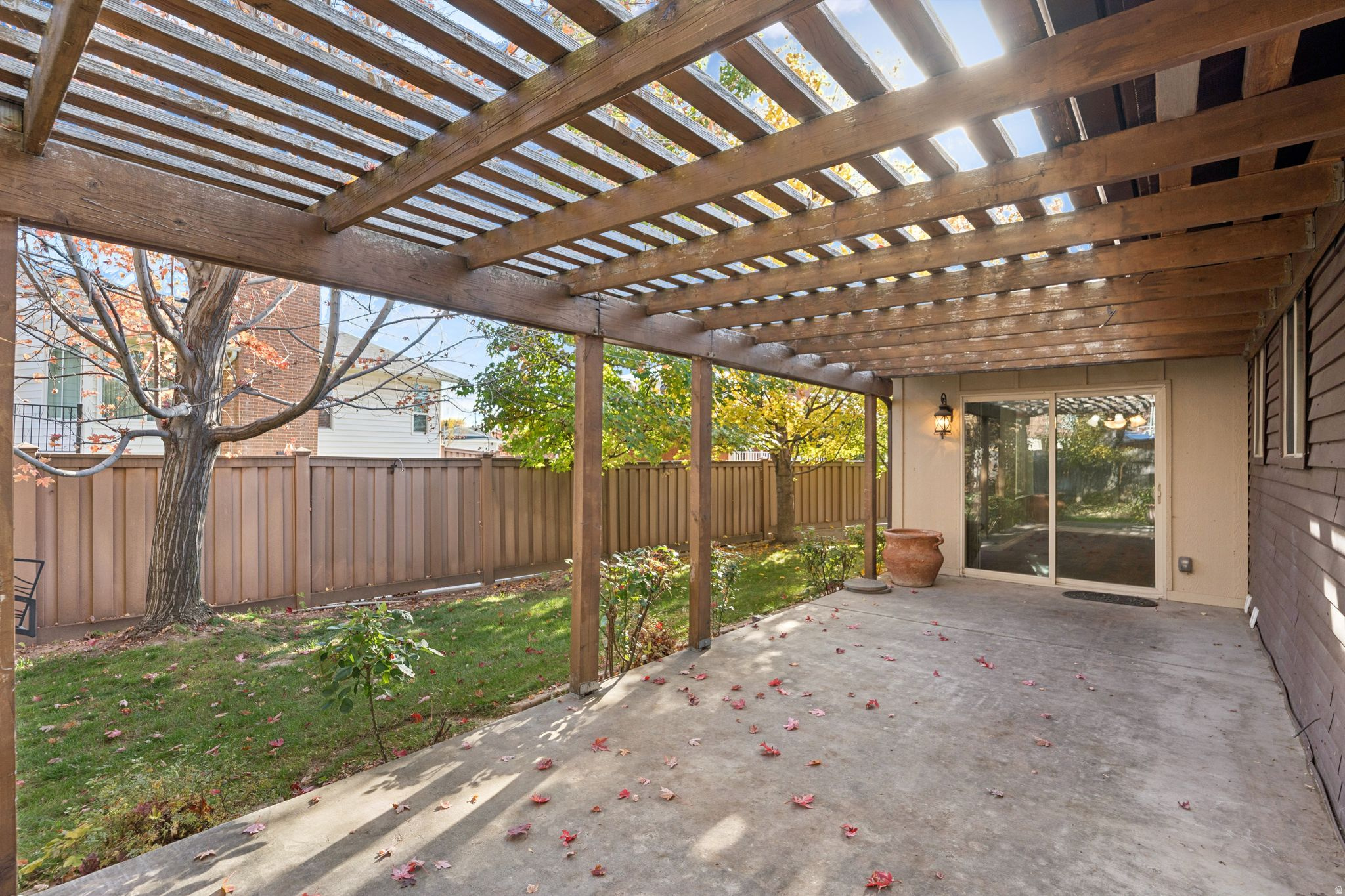 FAIRFIELD FARM ESTATES - Residential