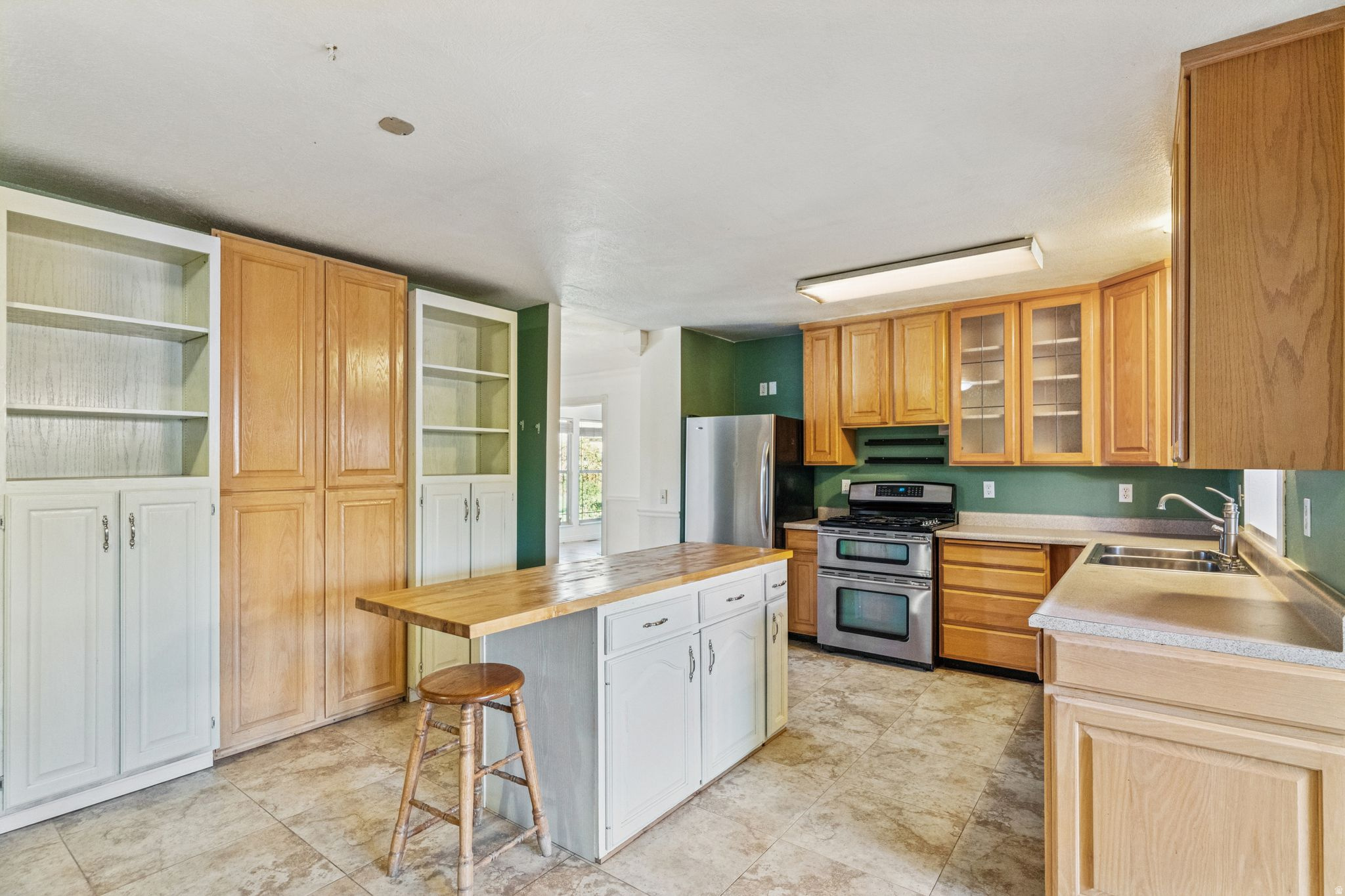 FAIRFIELD FARM ESTATES - Residential