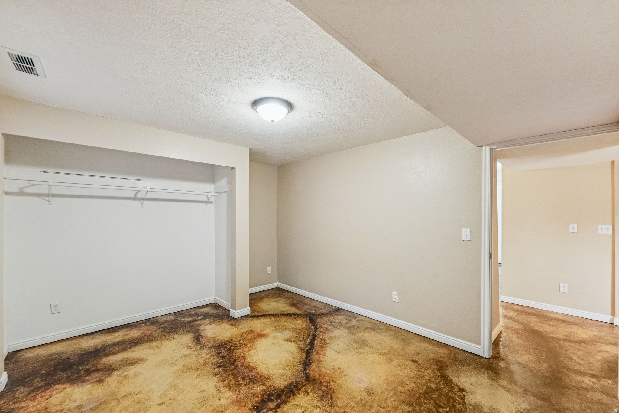 FAIRFIELD FARM ESTATES - Residential