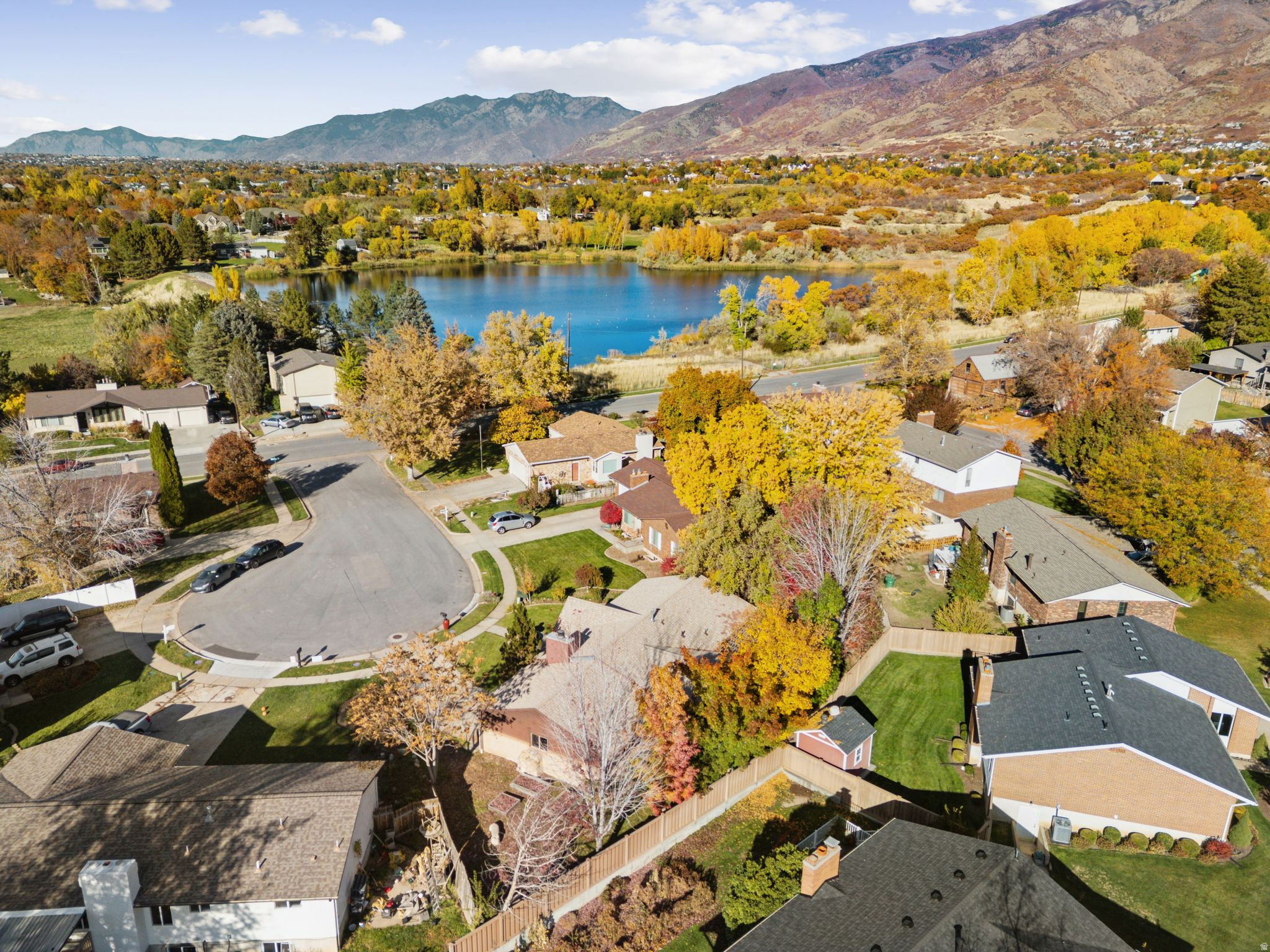 FAIRFIELD FARM ESTATES - Residential