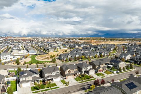 Tiny photo for 5338 W IRON KING DR S, Herriman, UT 84096 (MLS # 2118109)