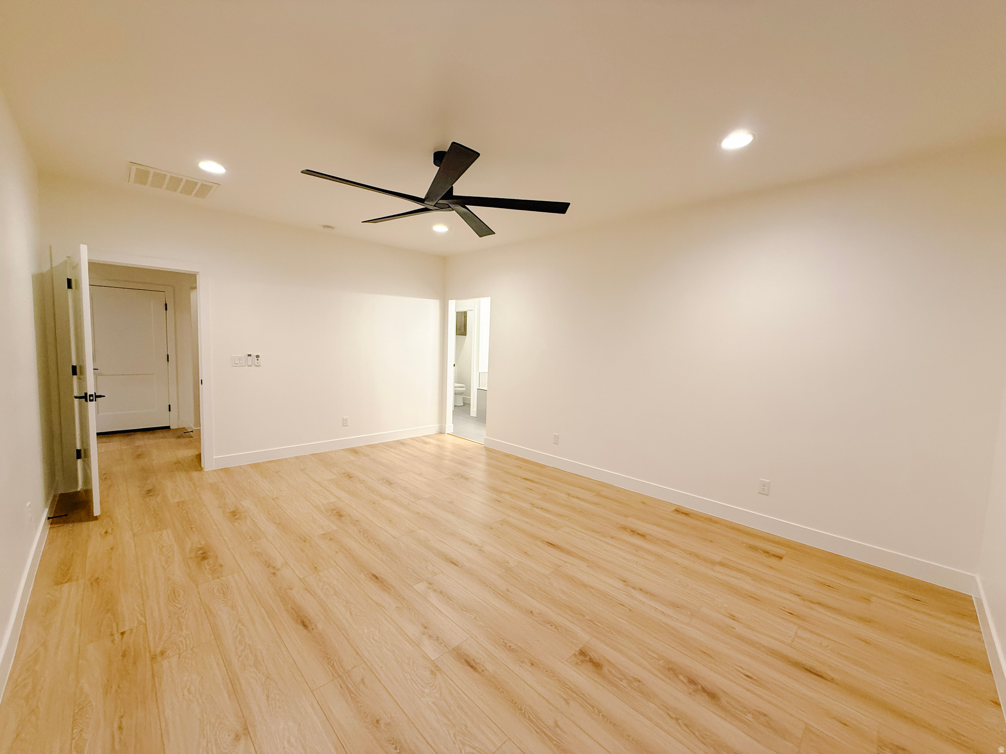 MESA VIEWS AT TRAIL RIDGE ESTATES - Residential