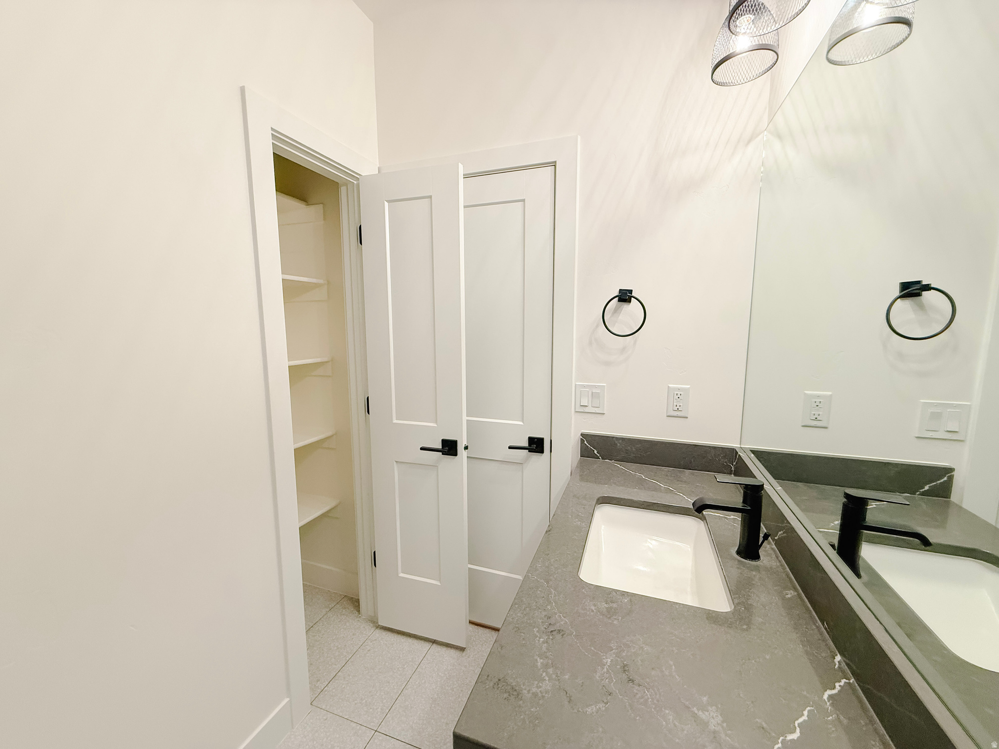 MESA VIEWS AT TRAIL RIDGE ESTATES - Residential