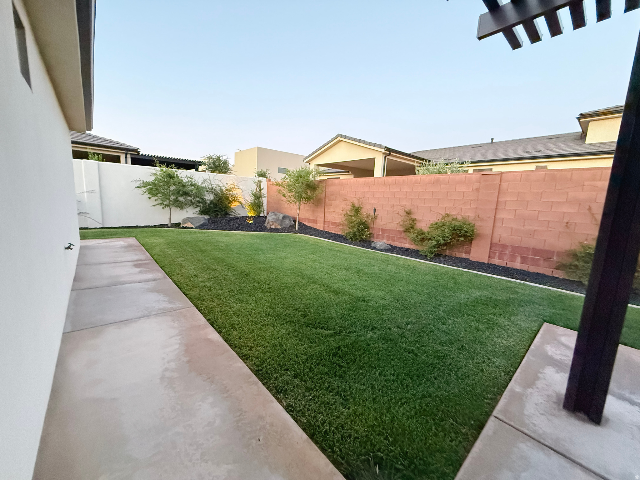 MESA VIEWS AT TRAIL RIDGE ESTATES - Residential