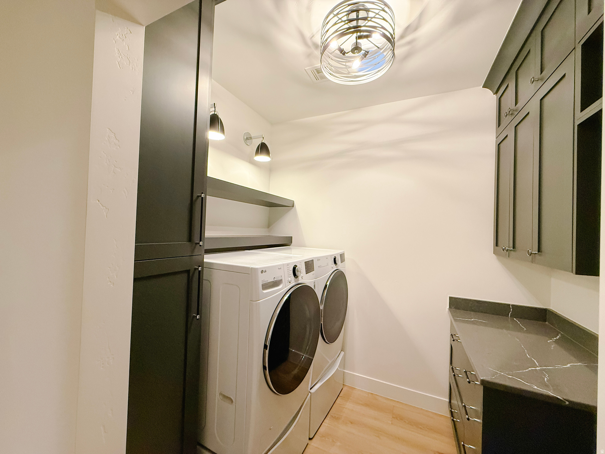 MESA VIEWS AT TRAIL RIDGE ESTATES - Residential