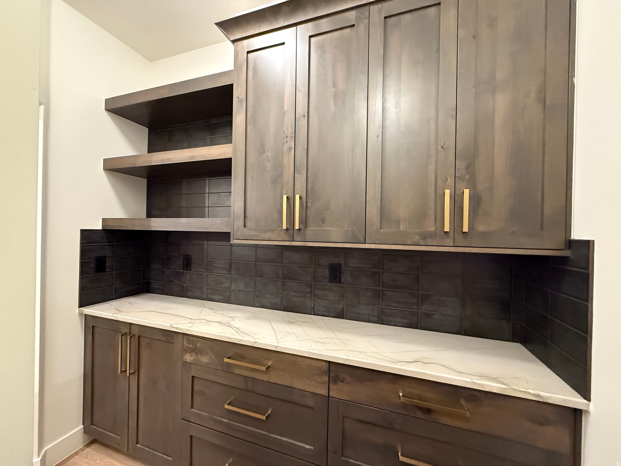 MESA VIEWS AT TRAIL RIDGE ESTATES - Residential