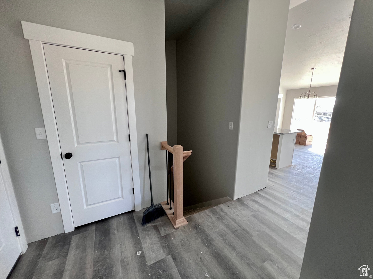 EAGLE POINT - Residential