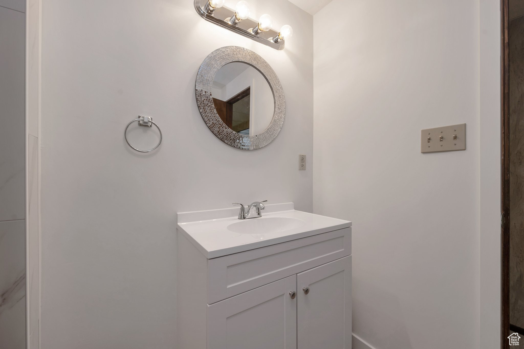 825 W Arapahoe Ave, Salt Lake City, Utah image 30