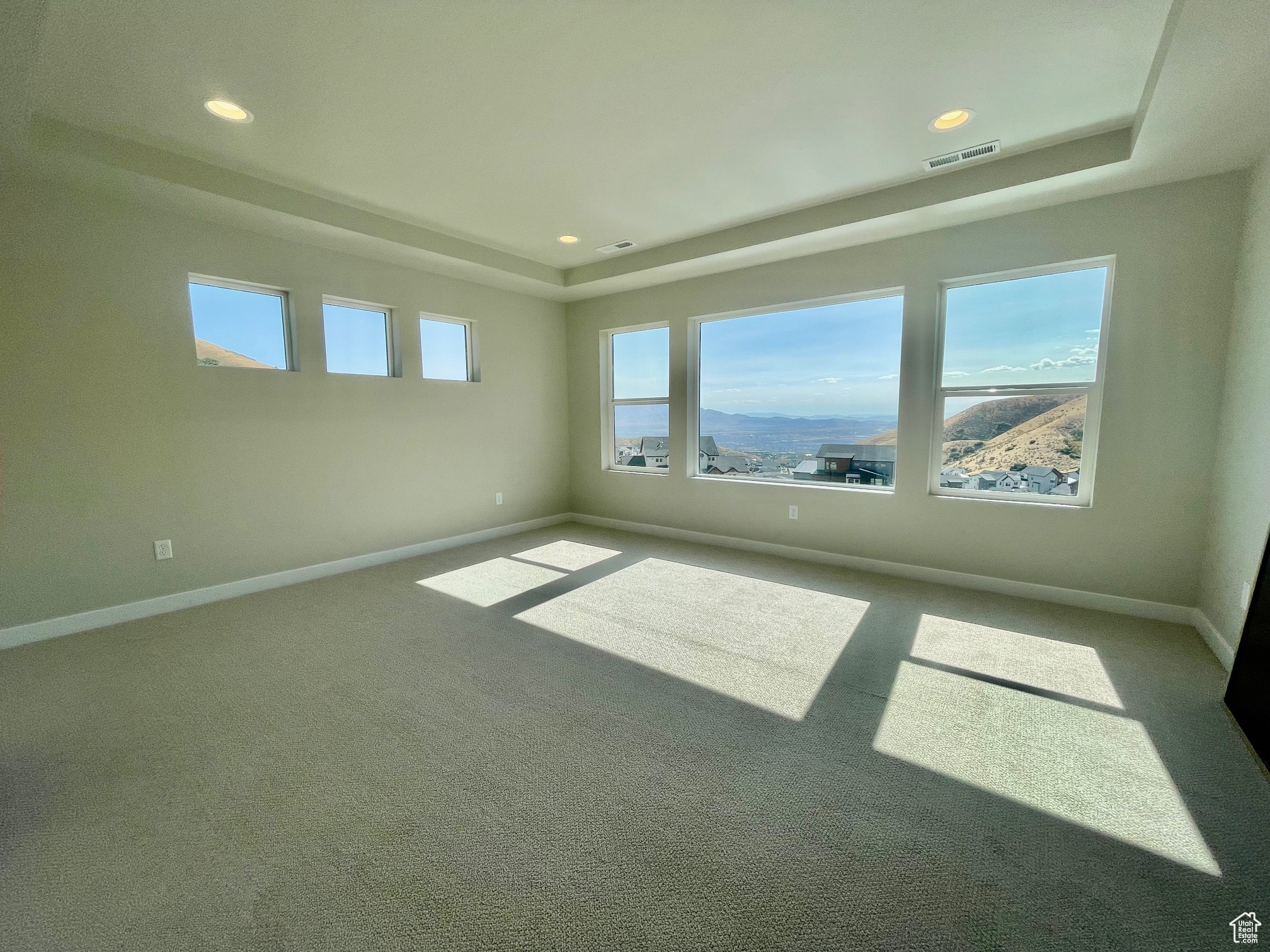 CANYON POINT - Residential