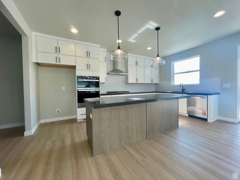 Tiny photo for 1651 W CANYON RIM RD #633, Lehi, UT 84043 (MLS # 2102738)