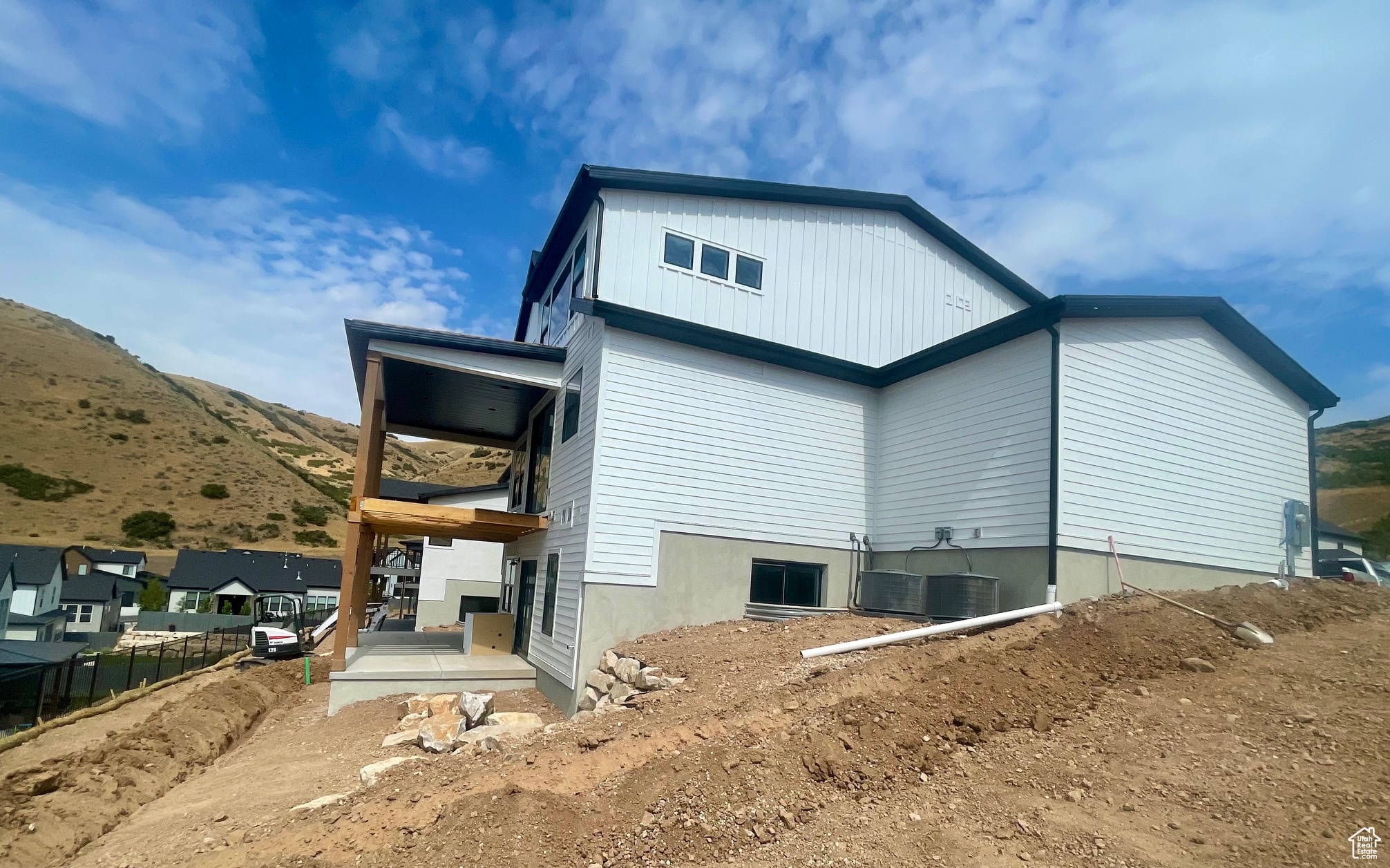 CANYON POINT - Residential