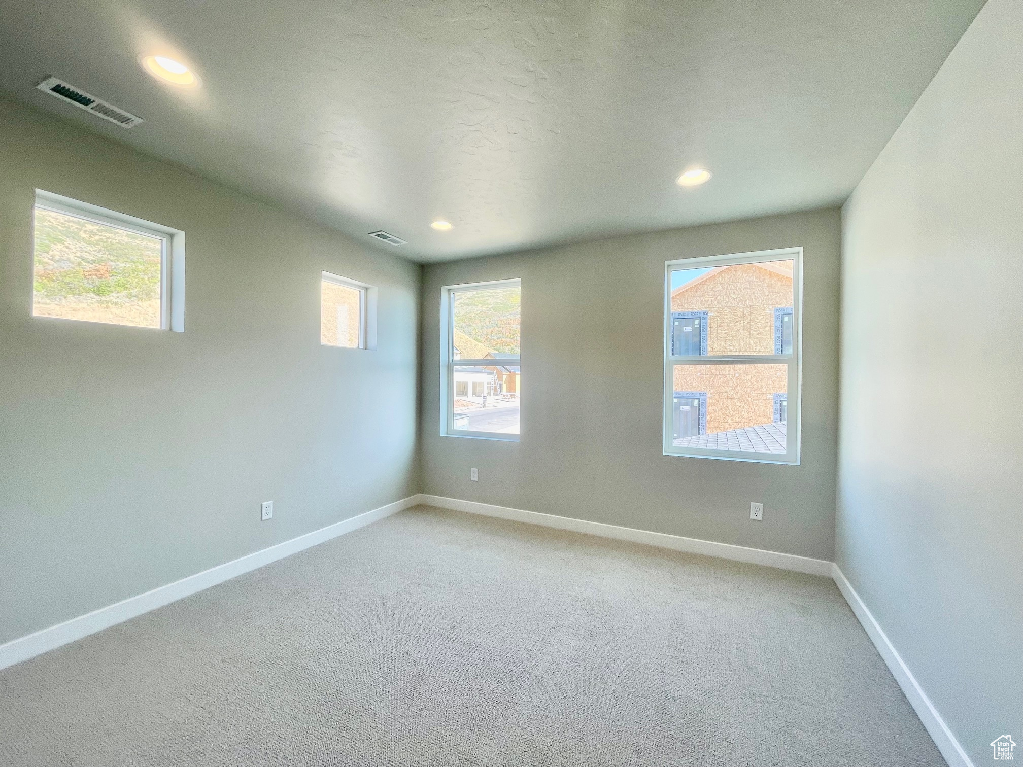 CANYON POINT - Residential
