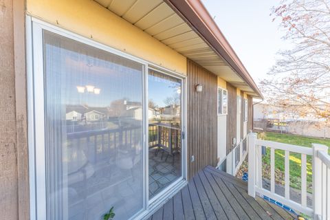 Tiny photo for 75 E MONTICELLO DR S, Kaysville, UT 84037 (MLS # 2127387)