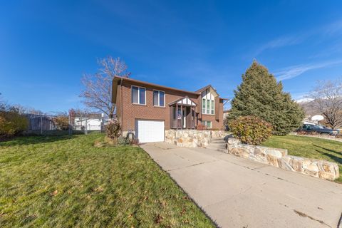 Tiny photo for 75 E MONTICELLO DR S, Kaysville, UT 84037 (MLS # 2127387)