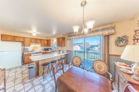 Tiny photo for 75 E MONTICELLO DR S, Kaysville, UT 84037 (MLS # 2127387)
