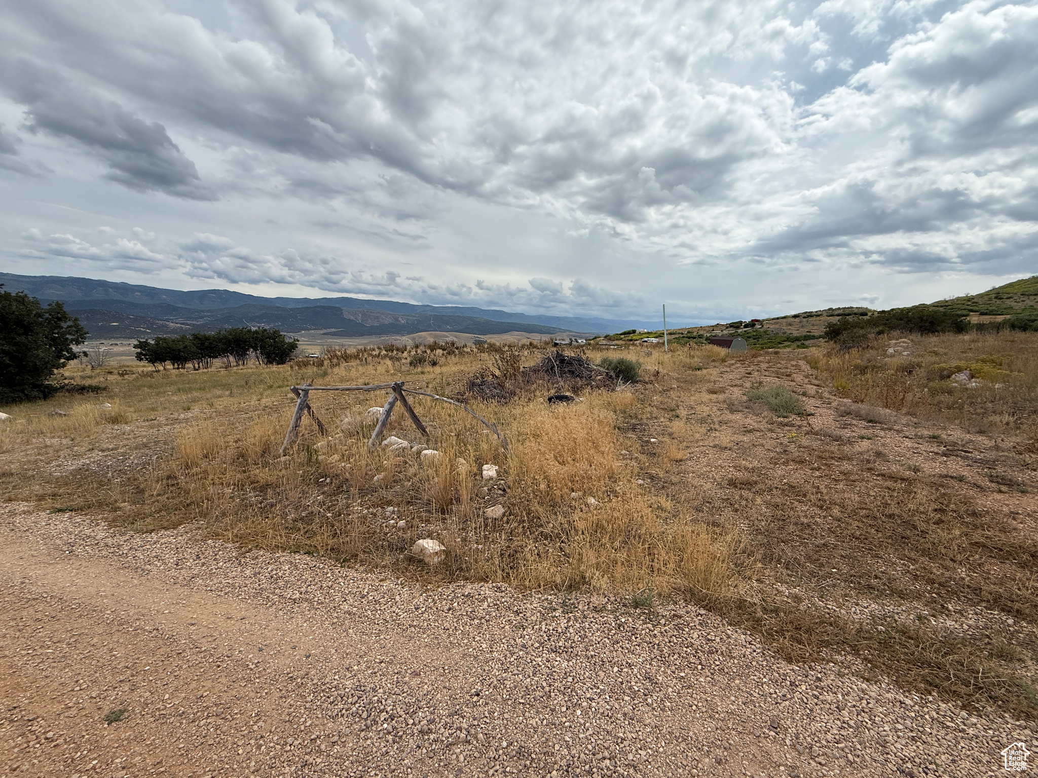 INDIAN RIDGE - Land