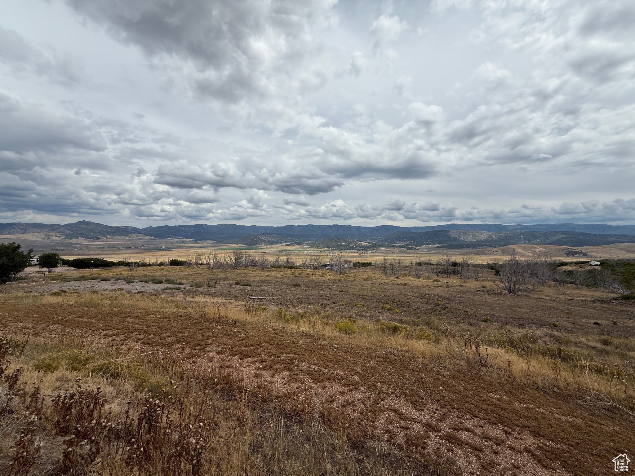INDIAN RIDGE - Land