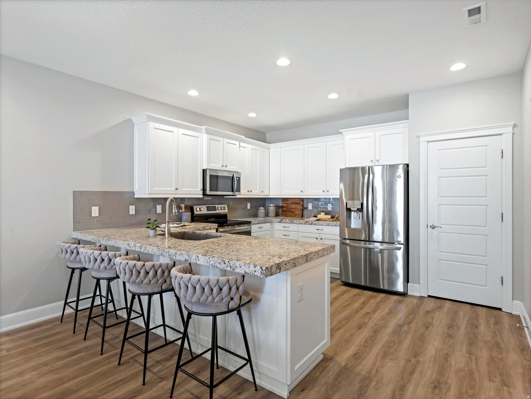 HARVEST CROSSING VILLAS - Residential