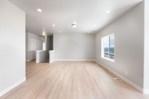 Tiny photo for 1660 S SAGEBERRY DR #SH337, Santaquin, UT 84655 (MLS # 2131764)