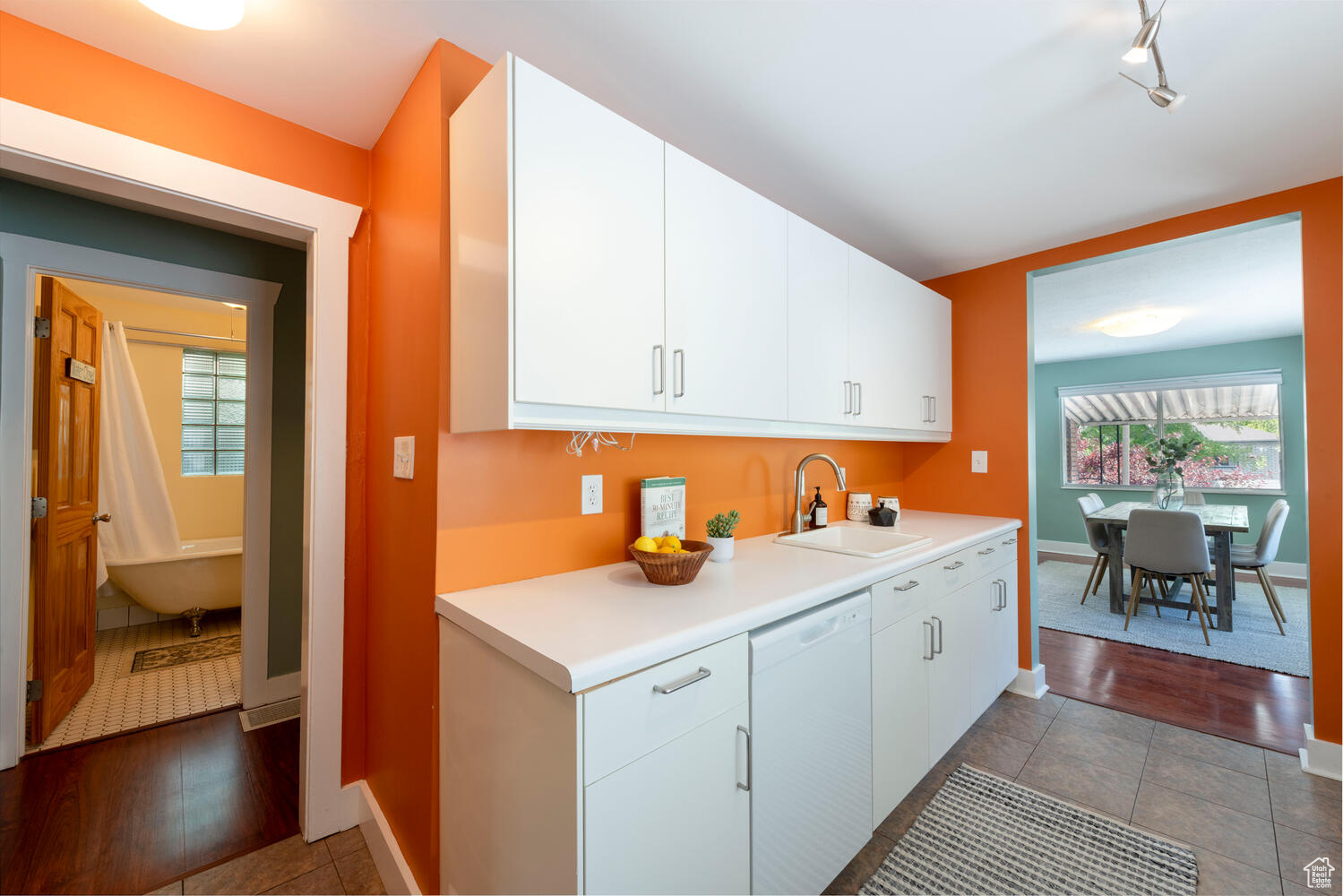 572 E Wilmington Ave, Salt Lake City, Utah image 12