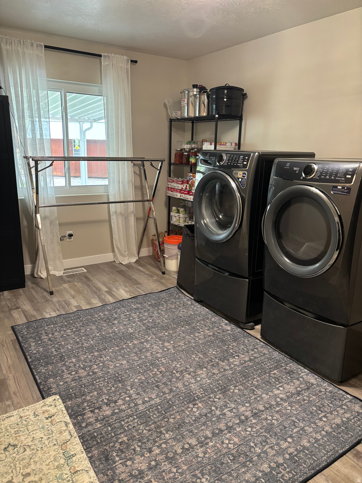 WESTWOOD - Residential